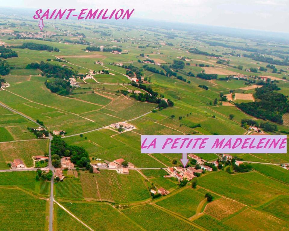 Готель La Petite Madeleine Кастійон-ла-Батай Екстер'єр фото